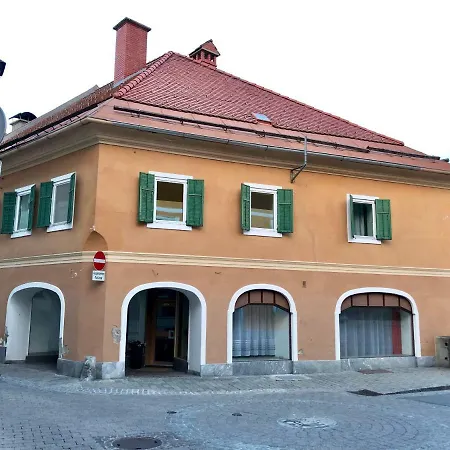 Zur Bruecke Apartman