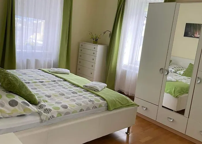 Zur Bruecke Apartment *