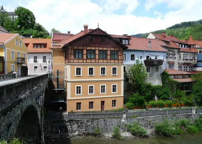 Zur Bruecke شقة *