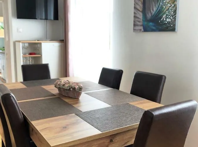 Zur Bruecke Apartment *